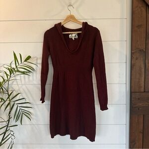 Title Nine Merino Wool Blend Hooded Sweater Dress Size S Burgundy J17